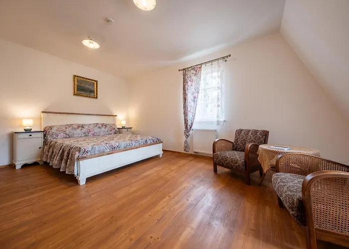 Renesance Gæstehus 3*
